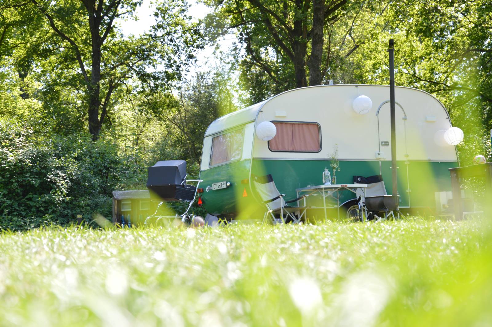 Vintage huurcaravans bij Erve Punte