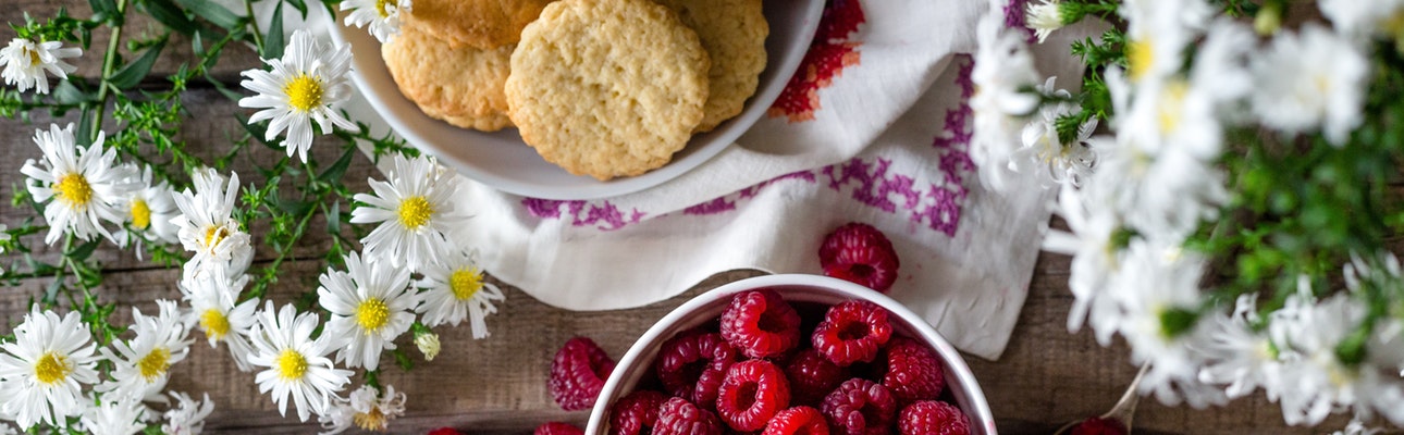 Koffie en thee onder de veranda